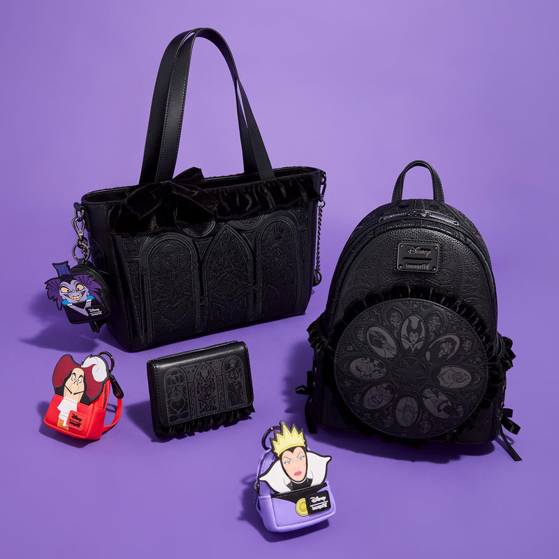 DISNEY VILLAINS MYSTERY BOX BACKPACK KEYCHAIN